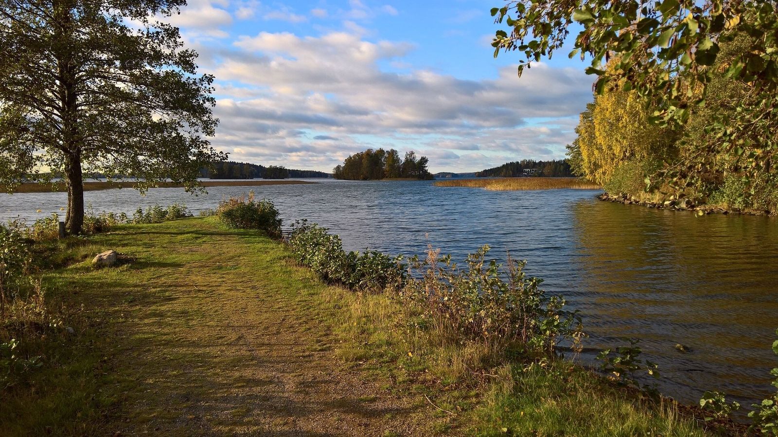 Închirieri auto în \nLahti